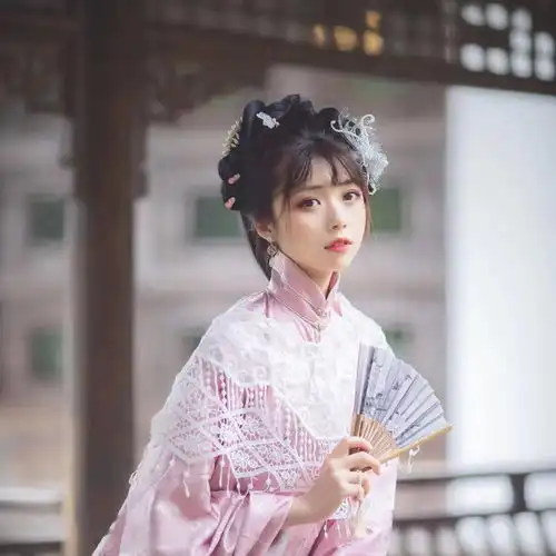 唯美意境古风女生头像自在飞花轻似梦无边丝雨细如愁