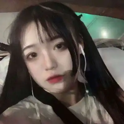 长发好看的女头侧颜长发飘飘女图