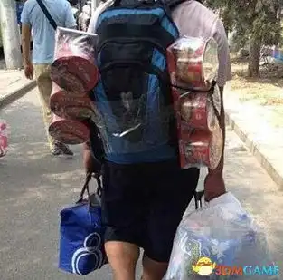 每日轻松一刻8月22午间成龙怒打儿房祖名飞起5米