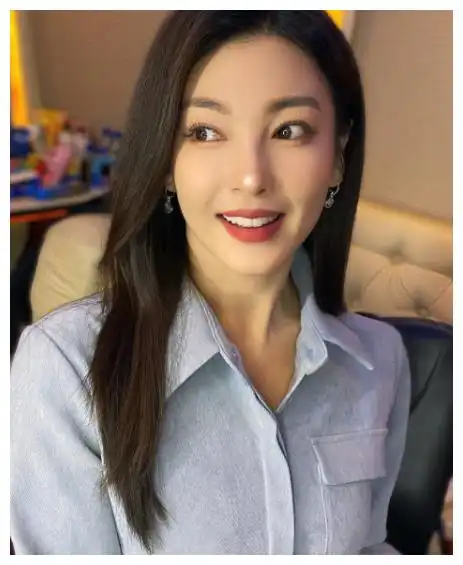 浪姐团综来袭,张雨绮万茜集体改头像,宁静拒绝配合说到做到