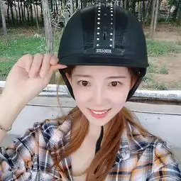 最美不倒翁拒绝娱乐圈橄榄枝引热议,快餐式明星你想到了谁