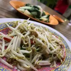 新海山海鲜餐馆的咸鱼炒芽菜好不好吃用户评价口味怎么样新加坡美食咸鱼炒芽菜实拍图片大众点评