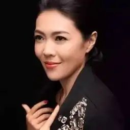 苏芒因故辞任时尚集团总裁网友明年的芭莎慈善夜没得看了