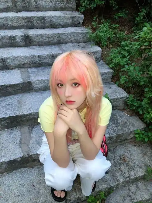 二次元的青春,二次元的发色