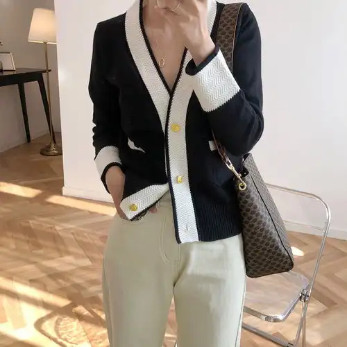 施悦名秋装女装2020新款撞色小香风针织开衫女慵懒v领毛衣外套a
