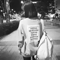 女生头像带字背影霸气女生背影霸气带有字的头像