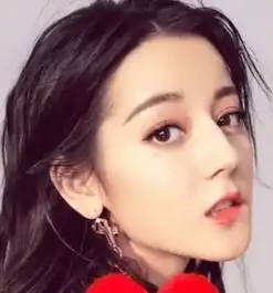 六位女星咬唇照,刘诗诗成了花痴,景甜一脸无辜,她最迷人