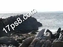 ps合成坐在岩石上的美女黑暗哥特风图片教程