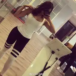 翘臀d罩杯,这个97年中国小姐姐身材完爆欧美大妞