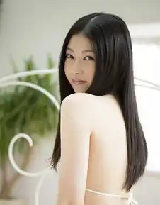 翘臀嫩模三角洲泄春光性感气质美女写真