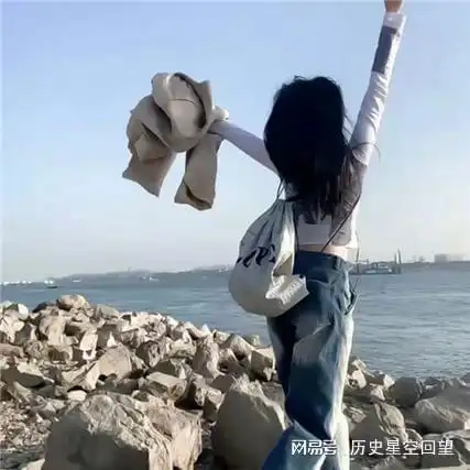 越老越有女人味的四个星座女