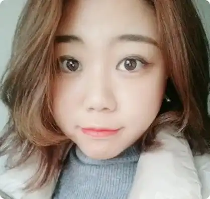 天使的模样地铁站救人留背影,没拍到正脸的女孩找到了,好美