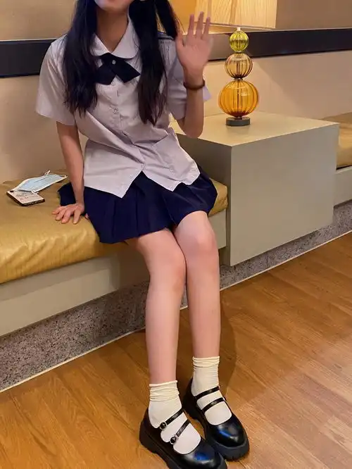 泰国校服太女高中生了