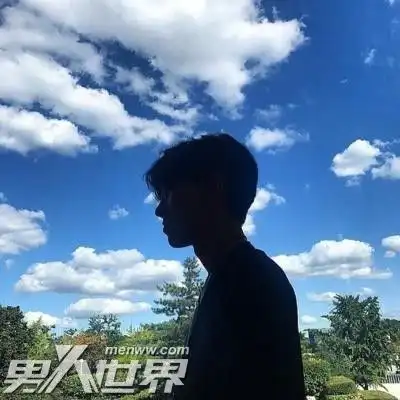 男人回微信的速度代表了什么为什么回复积极但不主动聊天