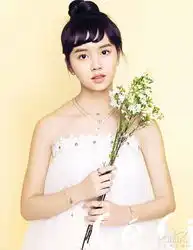 倪妮唐嫣领衔夏日美妆桃红唇搭糖水美肌