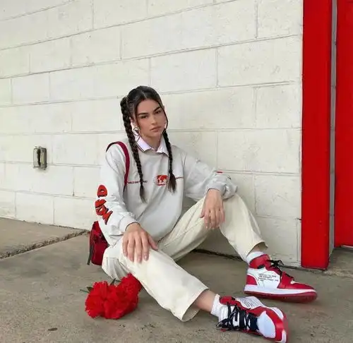 88张美美的欧美女生头像