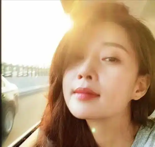 殷桃身材原来这么好看背影差点以为是20岁的小姑娘