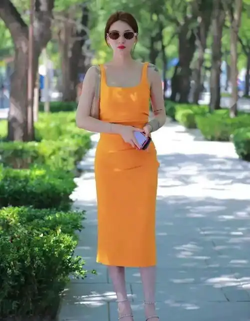 鱼尾裙是什么女神裙今年夏天更受欢迎,它收缩了你的夏季亮点