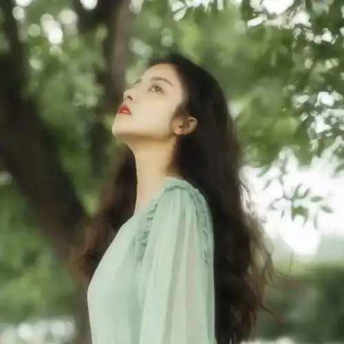 超高冷女头很久不见面的话会忘了我吗
